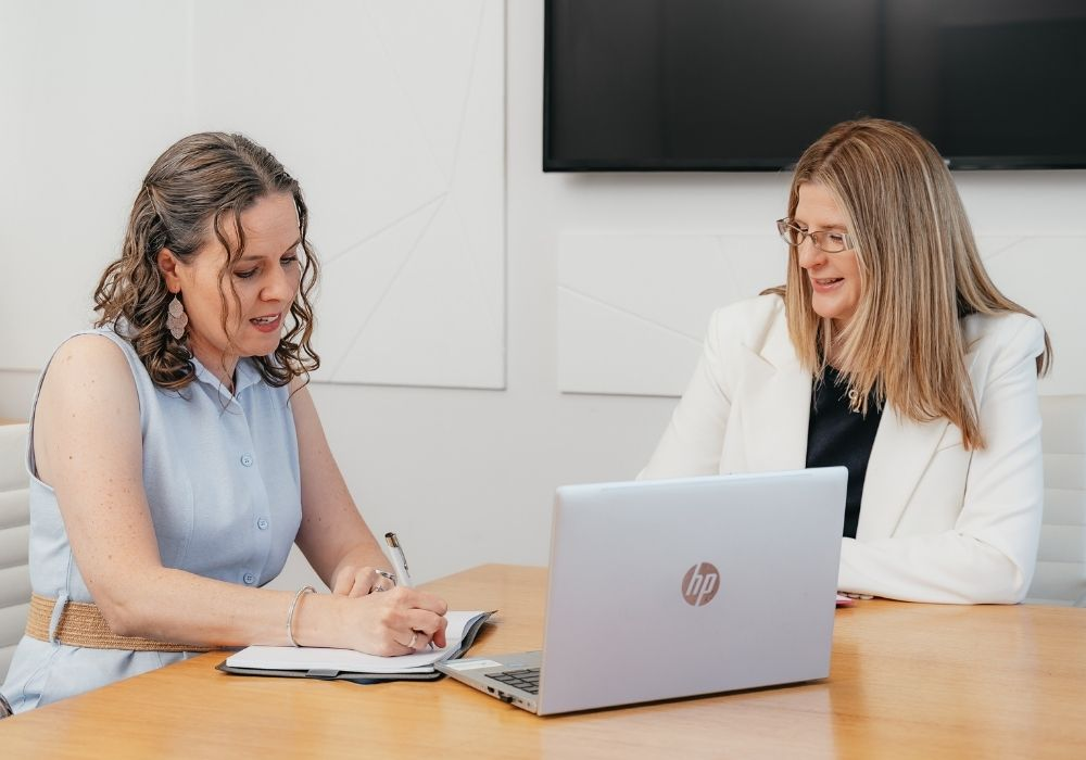 Buying property in NSW — Contract review and conveyancing services